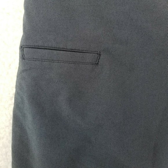 Oakley Men's Black Chino Skater Golf Summer Causal Wear Shorts Sz 32 - Picture 7 of 10